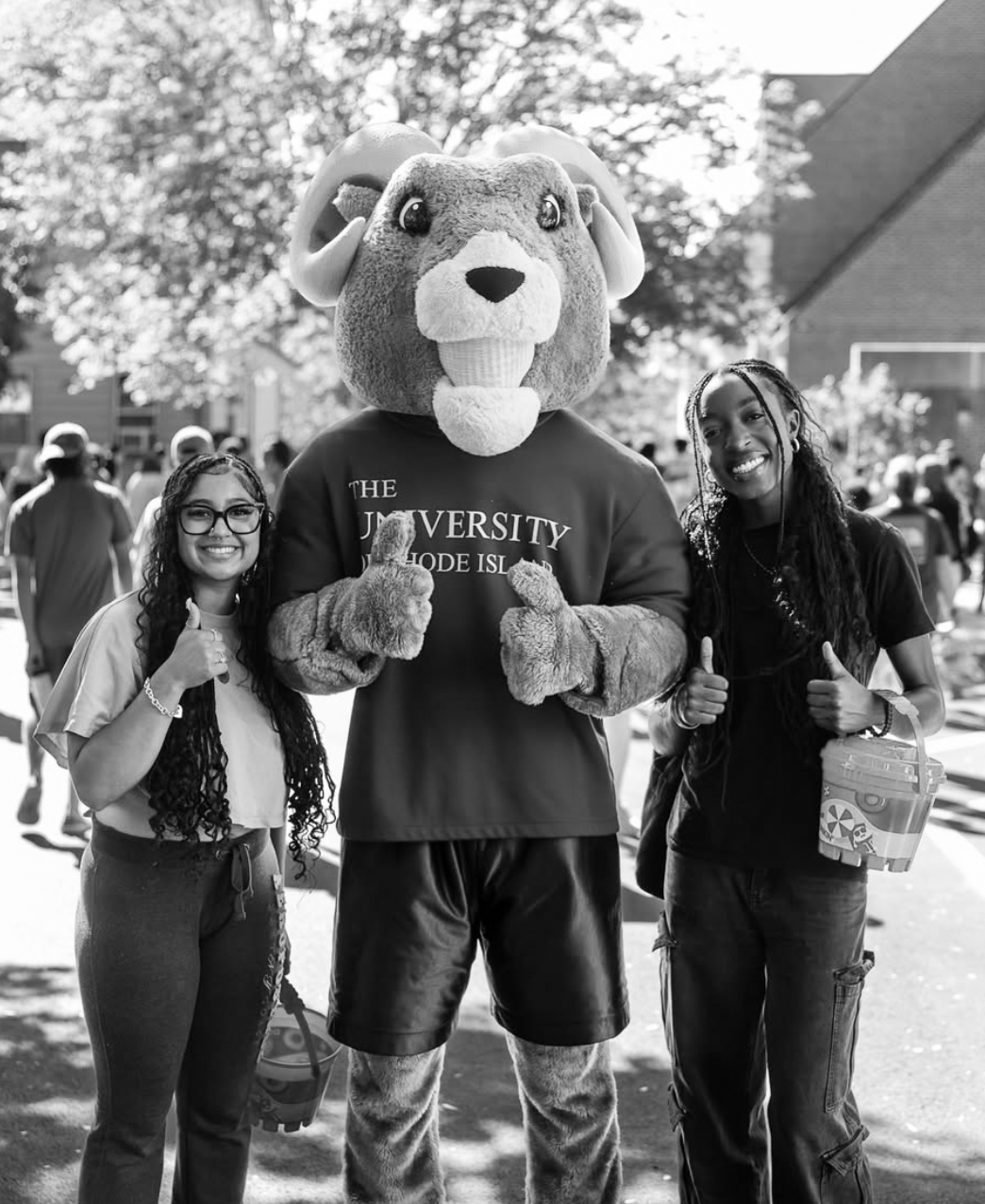 Students pose with Rhody the Ram at RhodyFest on Aug. 31. PHOTO CREDIT: @UniversityofRI on Instagram